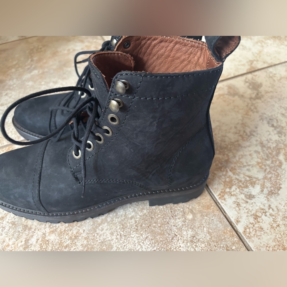Patina Black Lace-Up women’s combat Boots - Picture 2 of 4